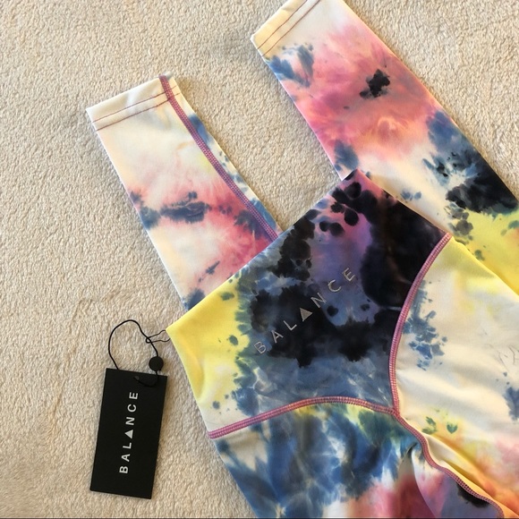 Balance Athletica Tie Dye Cloud Leggings - Picture 10 of 10